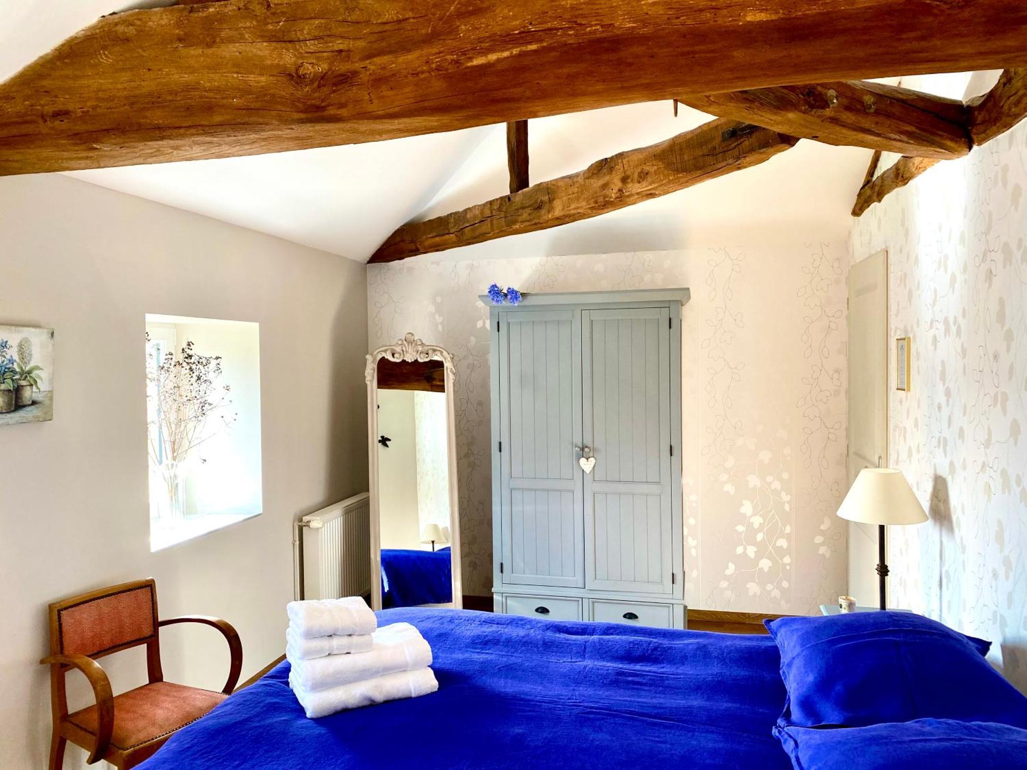Aux Agapanthes, Chambres D'Hotes Charentaises De Charme Avec Piscine Aumagne Kültér fotó
